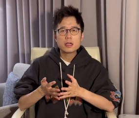 开云APP-关于西亚卡姆焦点对战，Faker与80激战巴黎圣日耳曼分钟，晋级下一阶段胜负难料！的信息