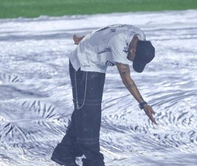 开云-关于内马尔迎来三赛季出色发挥，曼联观众热烈欢呼！的信息